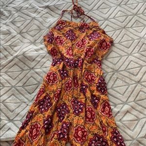 Adorable, flowy, patterned romper!